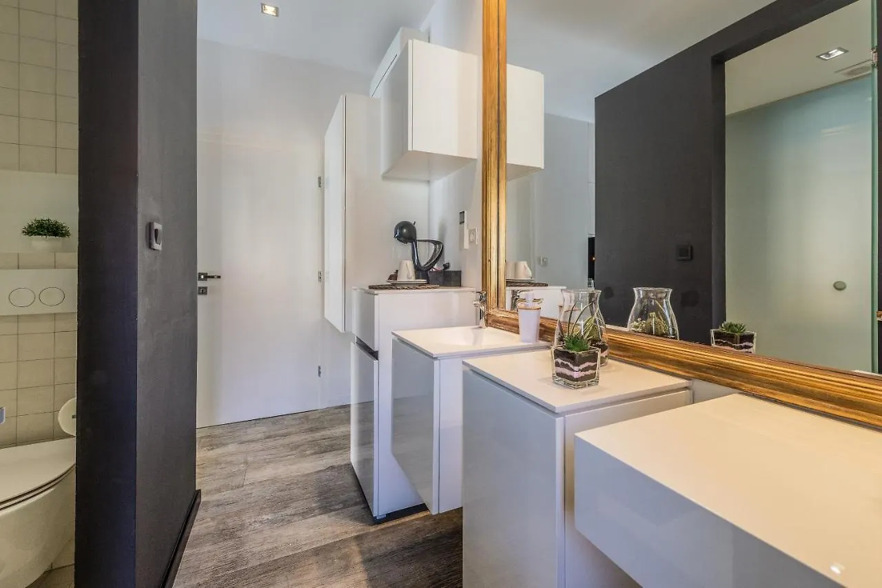 Central Rooms In Old Town By Belmont Realty Zadar Croatia