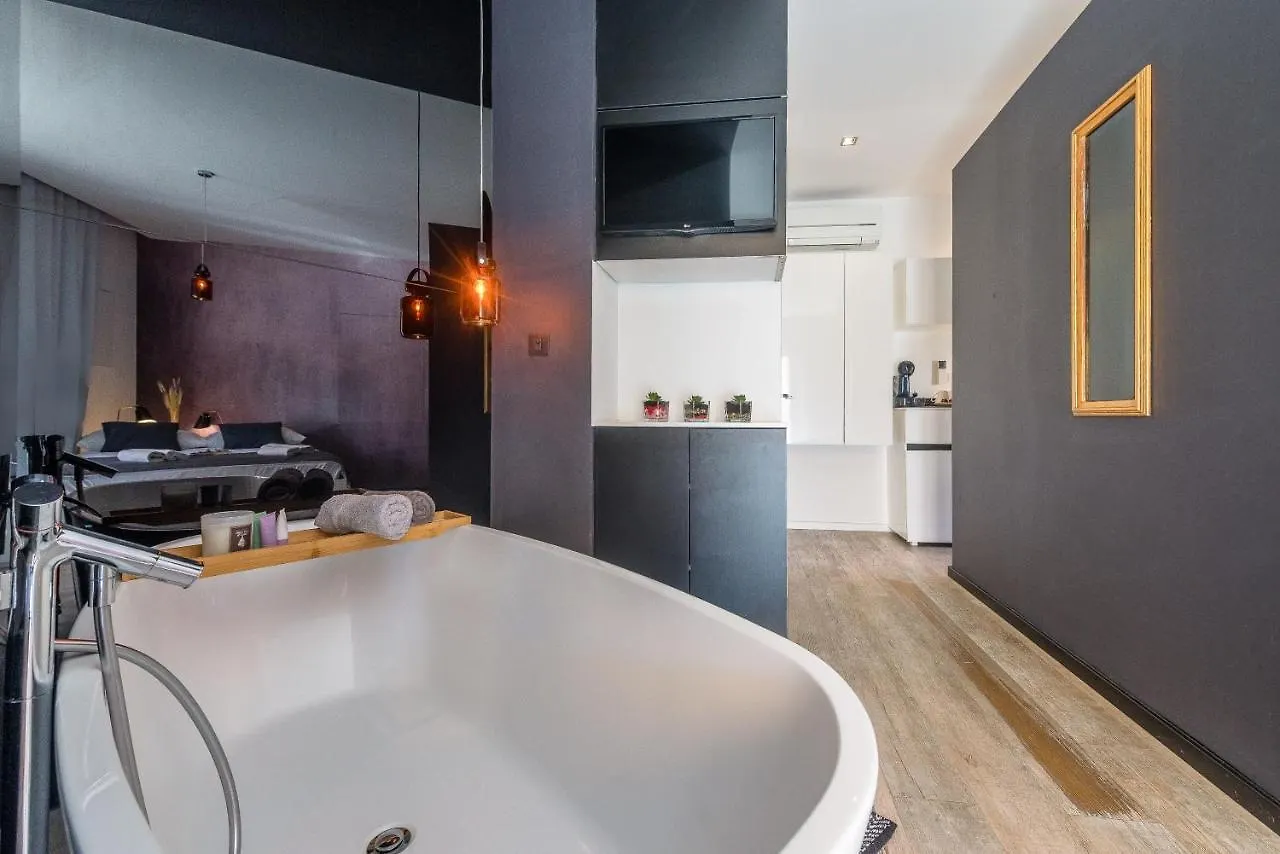 Central Rooms In Old Town By Belmont Realty Zadar