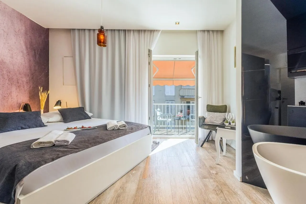 Central Rooms In Old Town By Belmont Realty Zadar 4*,